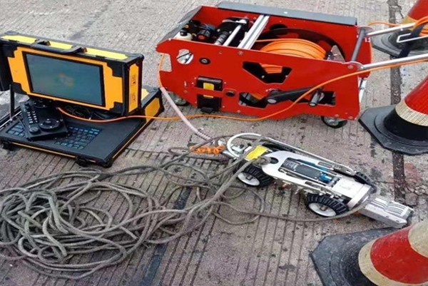 崇川CCTV管道检测机器人