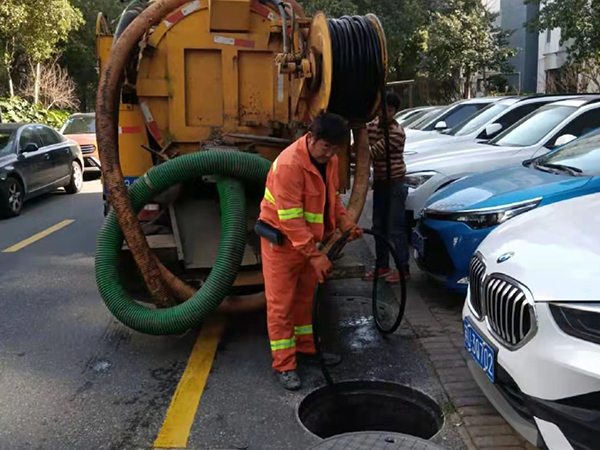 崇川排污管道清淤
